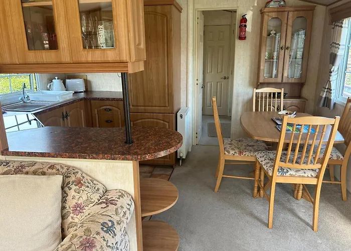 Stunning Caravan Whithorn3